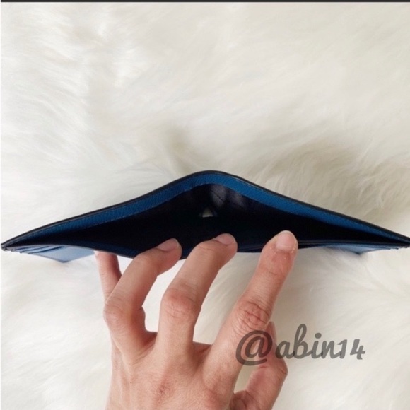 NWT Michael Kors Slim Leather Billfold Wallet - Picture 3 of 7